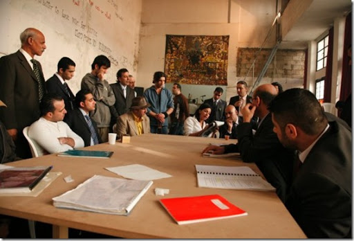 21940_244998502059_243363177059_3766528_2750904_n