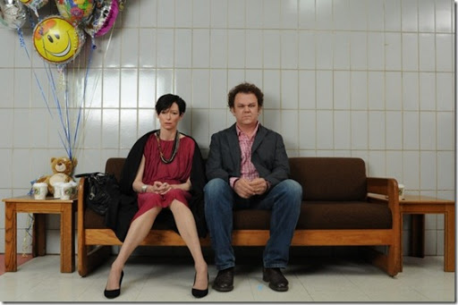 we-need-to-talk-about-kevin-movie-image-tilda-swinton-john-c-reilly-01